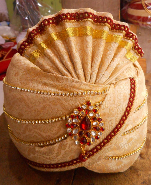 Cream Color Pagdi With Red Stud And White Stones